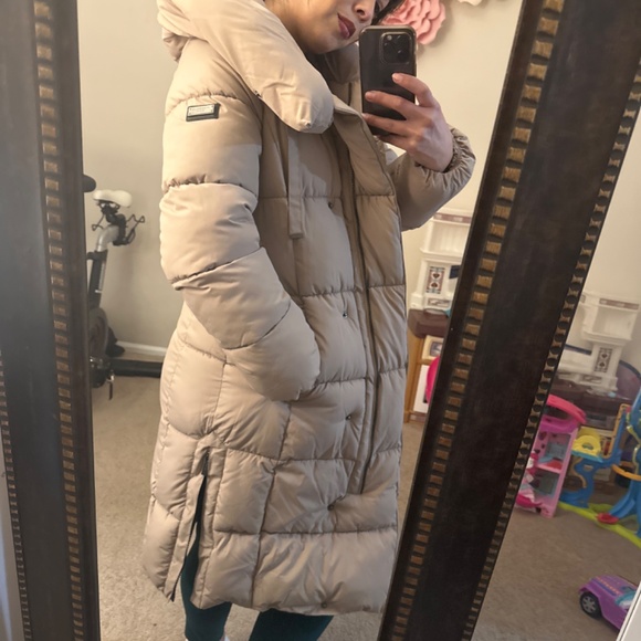 Coat - Picture 5 of 6